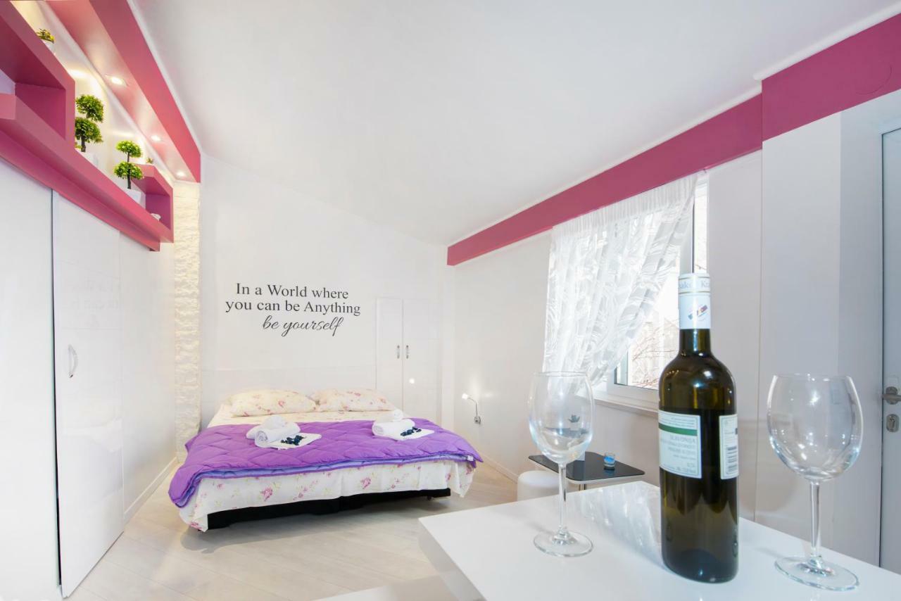 Cute Little Apartment In The Old Town 斯普利特 外观 照片