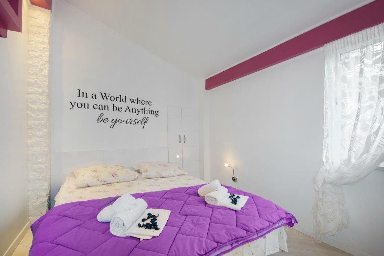 Cute Little Apartment In The Old Town 斯普利特 外观 照片